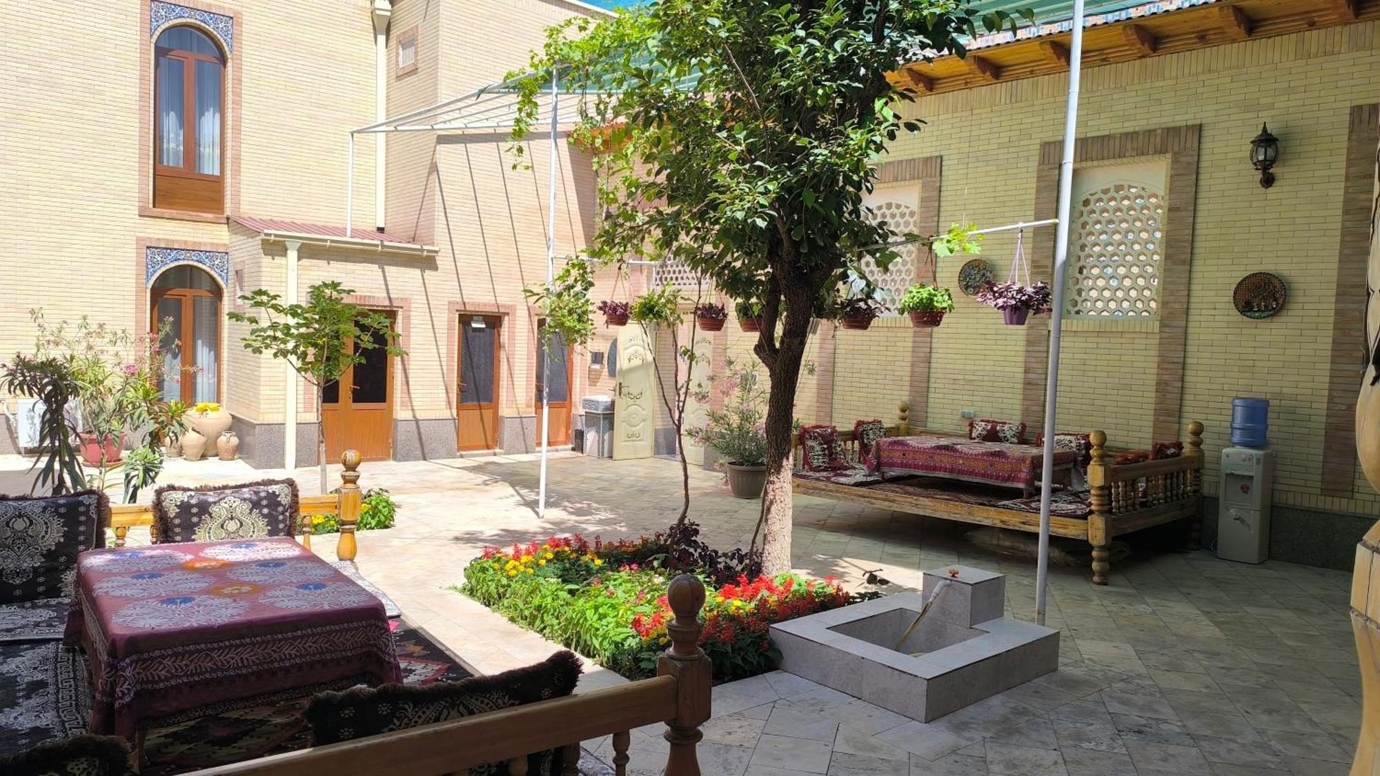 Bibikhanum Hotel Samarkand Exteriör bild